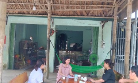  Ủy Ban Nhân Dân xã Đồng Lương xuống các cơ sở kinh doanh hàng hóa, quán ăn, nhà hàng  của các cơ sở kinh doanh trên địa bàn
