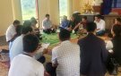 Đồng chí Nguyễn Viết Thắng, Bí thư Đảng ủy xã Đồng Lương đã làm việc với Chi bộ và Ban phát triển thôn Thung về xây dựng thôn Nông thôn mới